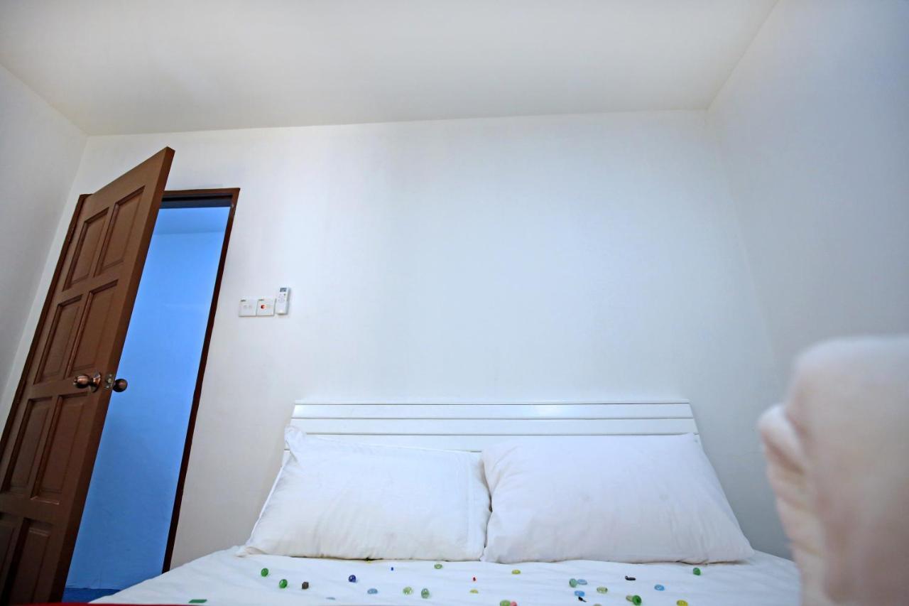 Stay At Jacks Melaka Ngoại thất bức ảnh